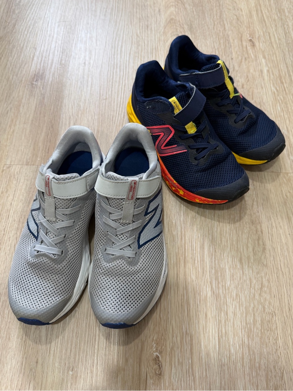 New Balance Fresh Foam Arishi V4 Shoes Youth Size 3  Blue  Running  Big Kids